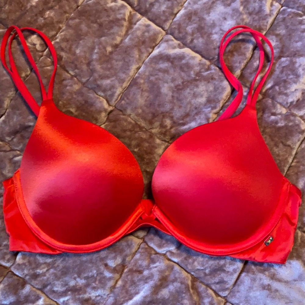 Very Sexy Red Push up bra